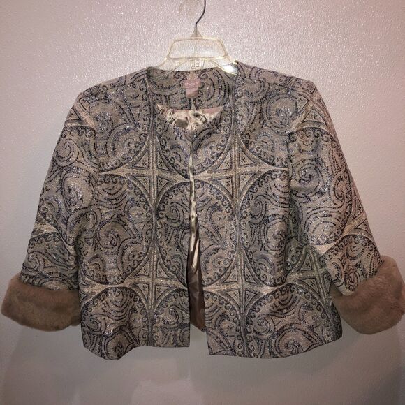 Chicos Size 3 P Silver Jacquard Brown Faux Fur Cuffs Jacket Coat US 16 18 Petite - Picture 3 of 9